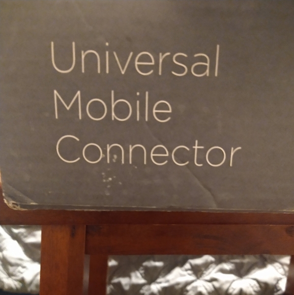 Tesla charger - Picture 3 of 5